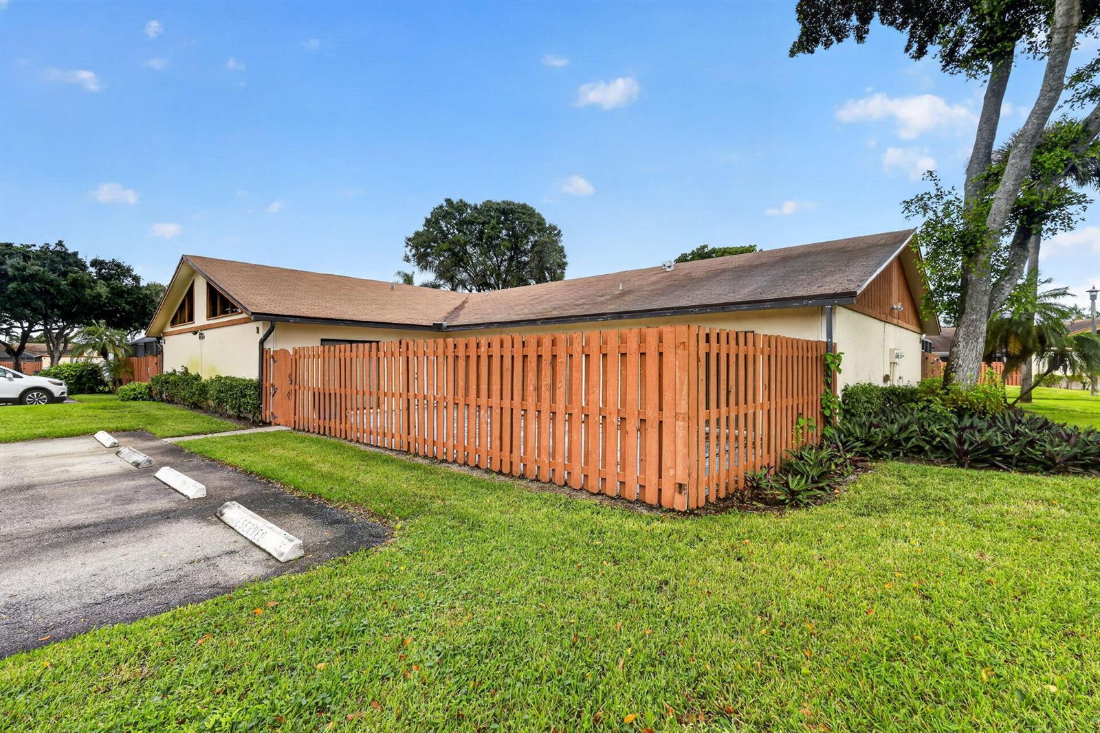 Residential Lease in West Palm Beach 4