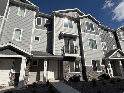 3999 N Wildcat Ln, Eagle Mountain, UT, 84005-7005 | Card Image