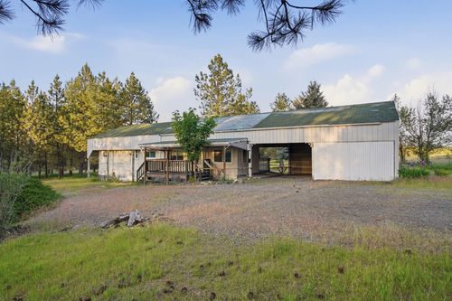 2312 N Christensen Rd, Medical Lake, WA, 99022-8621 | Card Image