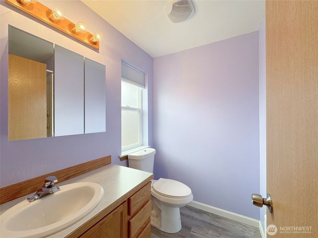 En-Suite | Image 26