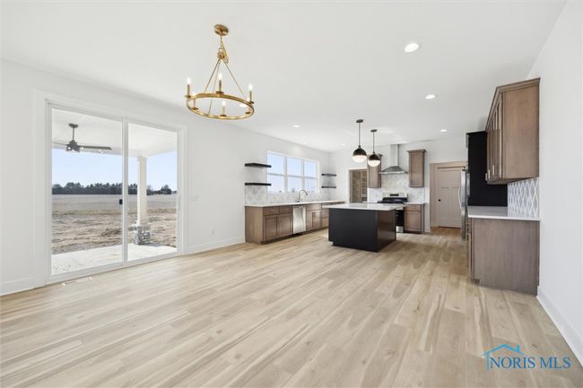 105 Kinloch Drive, House other with 4 bedrooms, 4 bathrooms and 2 parking in Perrysburg OH | Image 6