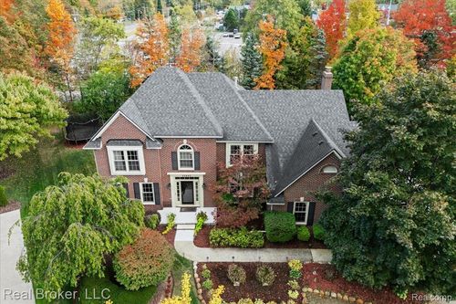 25882 Venetian Ct, Novi, MI, 48374-2430 | Card Image