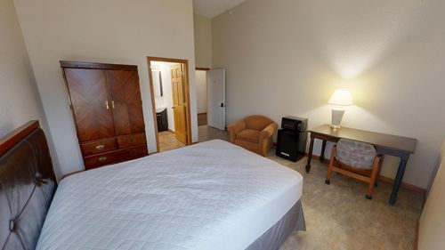 ensuite-116-542 Benson Avenue Sw, Willmar, MN, 56201 | Card Image