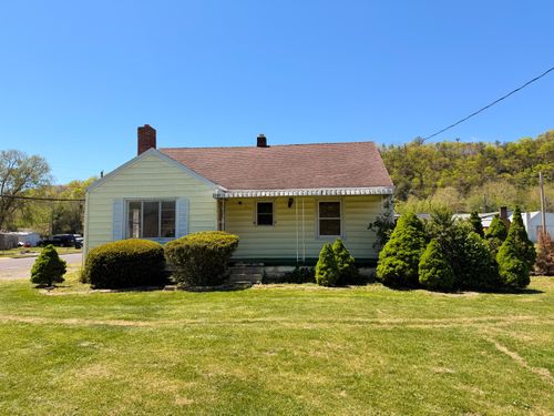314 S Craig Ave, Covington, VA, 24426-1704 | Card Image