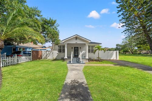 205 N Westland Ave, TAMPA, FL, 33606-1520 | Card Image