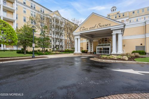 g29-700 Ocean Ave, Spring Lake, NJ, 07762-3528 | Card Image