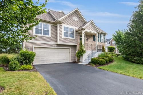 24648 George Washington Dr, Plainfield, IL, 60544-4421 | Card Image
