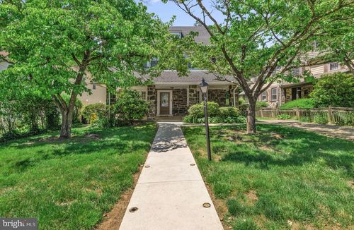 22 Maple Ave, BALA CYNWYD, PA, 19004-3128 | Card Image