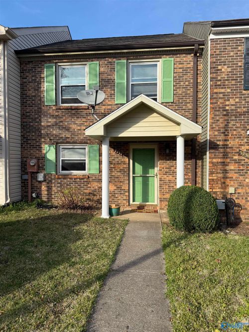 2732 Wynterhall Rd Se, Huntsville, AL, 35803-2274 | Card Image