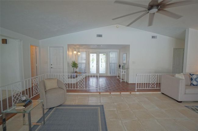 705 Spanish Main Dr, House other with 3 bedrooms, 3 bathrooms and null parking in APOLLO BEACH FL | Image 18