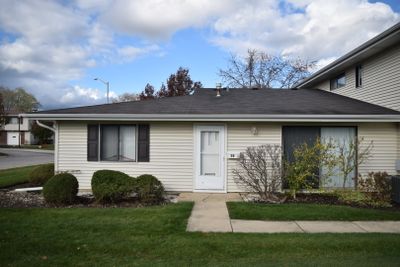 0 - 34 Tonset Court, Home with 2 bedrooms, 1 bathrooms and 1 parking in Schaumburg IL | Image 1