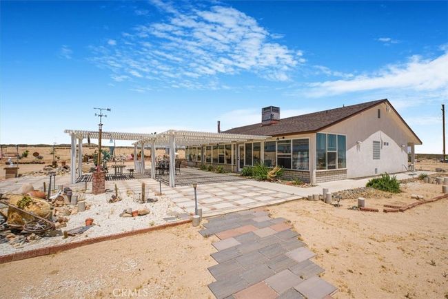 61975 Old Chisholm Trl, House other with 3 bedrooms, 3 bathrooms and 2 parking in Joshua Tree CA | Image 10