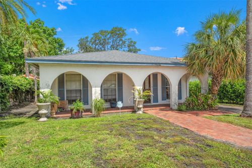 128 W Davis Blvd, Tampa, FL, 33606-3540 | Card Image