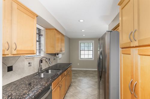 5838 Ludington Dr, Houston, TX, 77035-4215 | Card Image