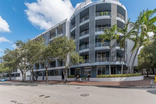 apt-124-3339 Virginia St, Miami, FL, 33133-6028 | Card Image