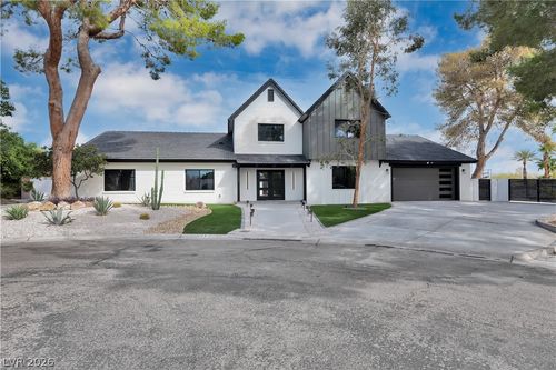 2720 Tioga Pines Cir, Las Vegas, NV, 89117-2959 | Card Image