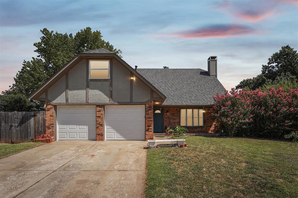 Miller Dr, Yukon, OK 73099