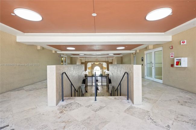 APT-1707 - 520 Se 5 Th Ave, Condo with 1 bedrooms, 1 bathrooms and null parking in Fort Lauderdale FL | Image 5