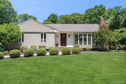 27 Hennessy Drive Drive, Huntington, NY, 11743 | Card Image