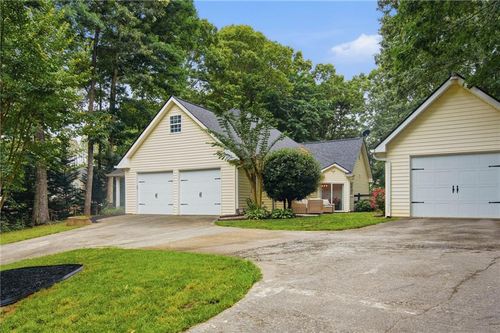 570 Kilough Church Rd, dawsonville, GA, 30534-6941 | Card Image
