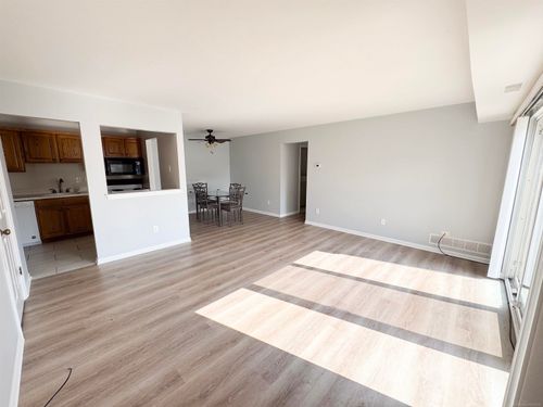 108 Sunset Ln, Saint Clair Shores, MI, 48082-1242 | Card Image