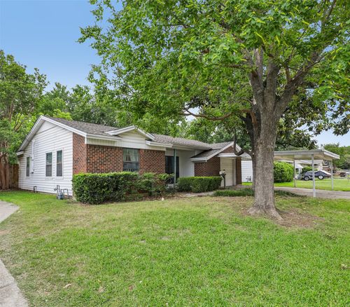 1810 Ridgewood St, Irving, TX, 75062-6919 | Card Image