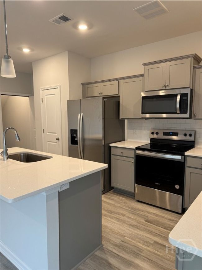 40 Hidden Pointe Dr, Townhouse with 4 bedrooms, 3 bathrooms and null parking in Savannah GA | Image 13