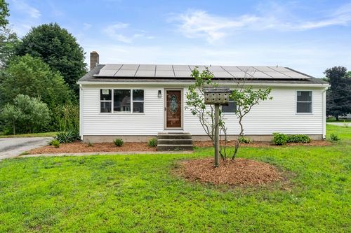 2 Bounty Rd, Oxford, MA, 01540-2427 | Card Image