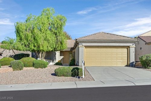 2026 Wildwood Lake St, Henderson, NV, 89052-8527 | Card Image