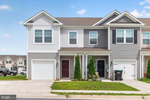 184 College Dr, LURAY, VA, 22835-4304 | Card Image