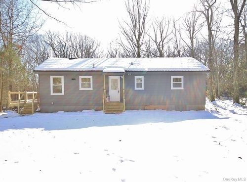 6 Buck Hill Rd, Wurtsboro, NY, 12790-5226 | Card Image