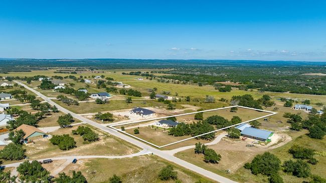 1944 Axis Cir, Home with 3 bedrooms, 2 bathrooms and 2 parking in Fredericksburg TX | Image 30