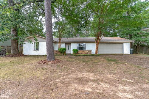 19003 Quail Run Dr, Little Rock, AR, 72210-6930 | Card Image