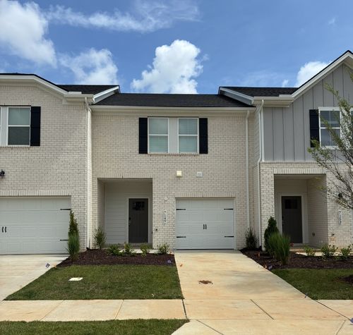 7149 Cedarcrest Ln, Fairview, TN, 37062-2062 | Card Image