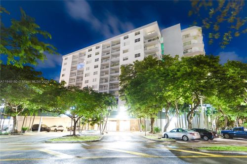 apt-3i-6900 Bay Dr, Miami Beach, FL, 33141-5411 | Card Image