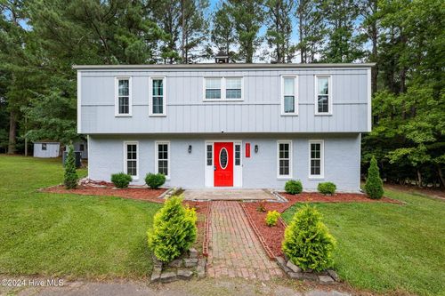 2021 Eveton Ln, Sanford, NC, 27330-7204 | Card Image