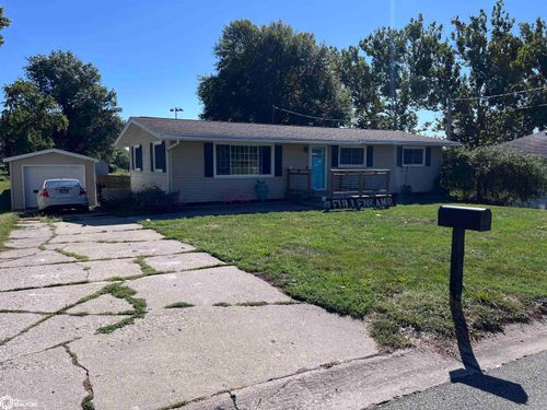412 N East St, Bloomfield, IA, 52537-1261 | Card Image
