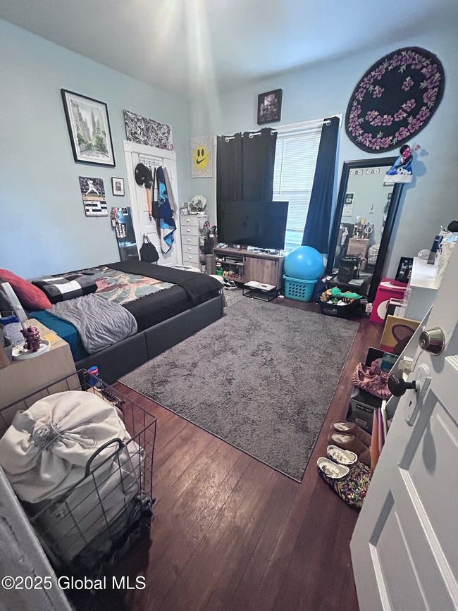 Unit 1 Bedroom 3 | Image 12