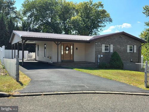 521 E Fourth St, CUMBERLAND, MD, 21502-4121 | Card Image