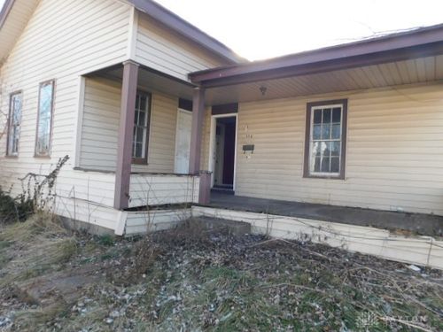 118 E Walnut St, Farmersville, OH, 45325-1137 | Card Image