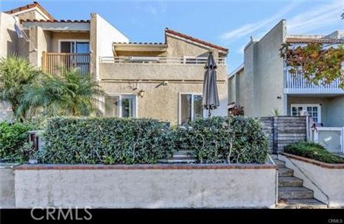 222 19th St, Huntington Beach, CA, 92648-3906 | Card Image