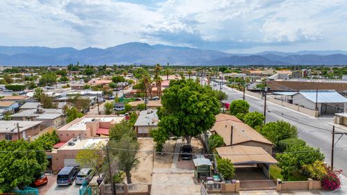 437 Vine Ave, Coachella, CA, 92236-1640 | Card Image