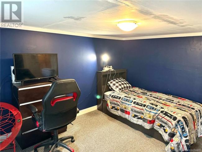 976 Pleasant Dr, House other with 6 bedrooms, 3 bathrooms and null parking in Minto NB | Image 32