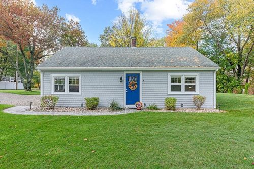 46 Lorna Ave, Pembroke, MA, 02359-1830 | Card Image