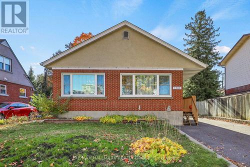 1340 Leaside Ave, Ottawa, ON, K1Z7R1 | Card Image