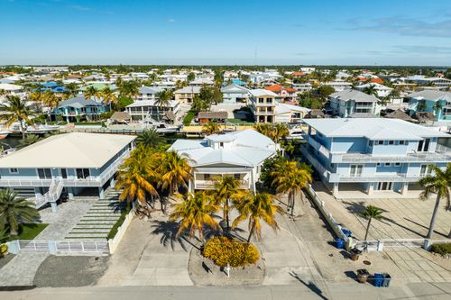 184 Bahama Ave, Key Largo, FL, 33037-4351 | Card Image