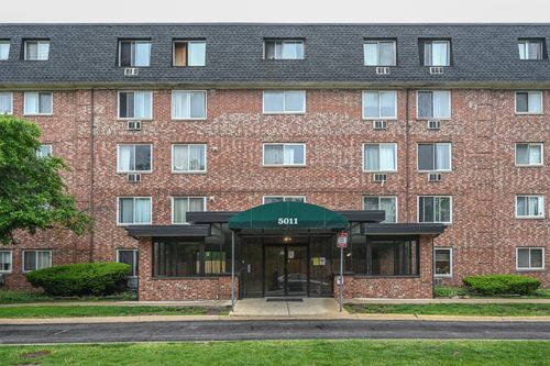apt-405-5011 Valley Ln, Streamwood, IL, 60107-2928 | Card Image