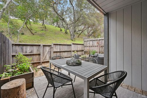 405 Sylvia Way, San Rafael, CA, 94903-3155 | Card Image