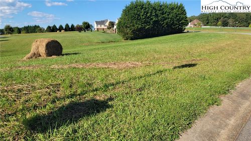 lot-301-301 Canterbury Dr, North Wilkesboro, NC, 28659-8154 | Card Image