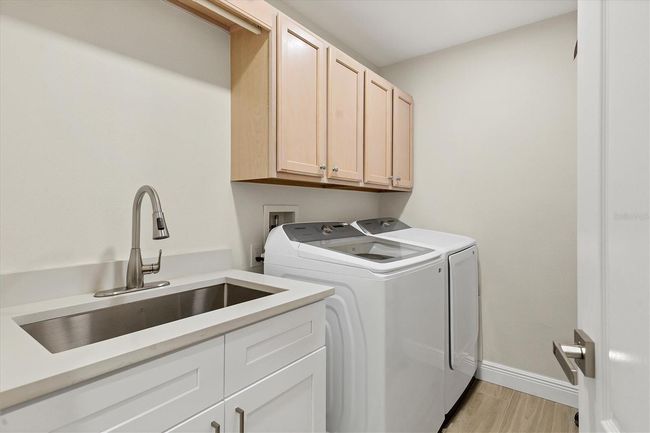 7538 Camden Harbour Dr, House other with 6 bedrooms, 4 bathrooms and null parking in BRADENTON FL | Image 44